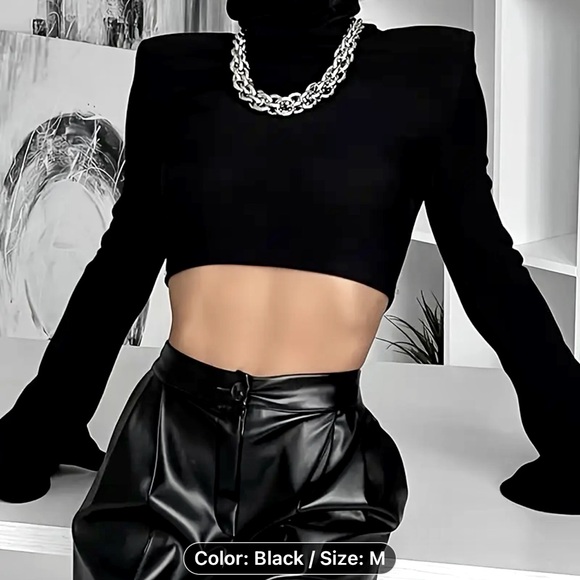 Y2K Black Turtleneck Crop Top - Picture 3 of 4